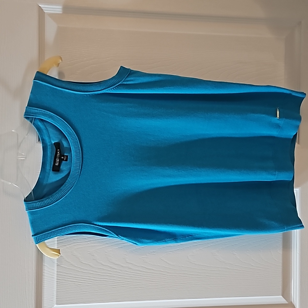 ELLEN TRACY TOP SMALL